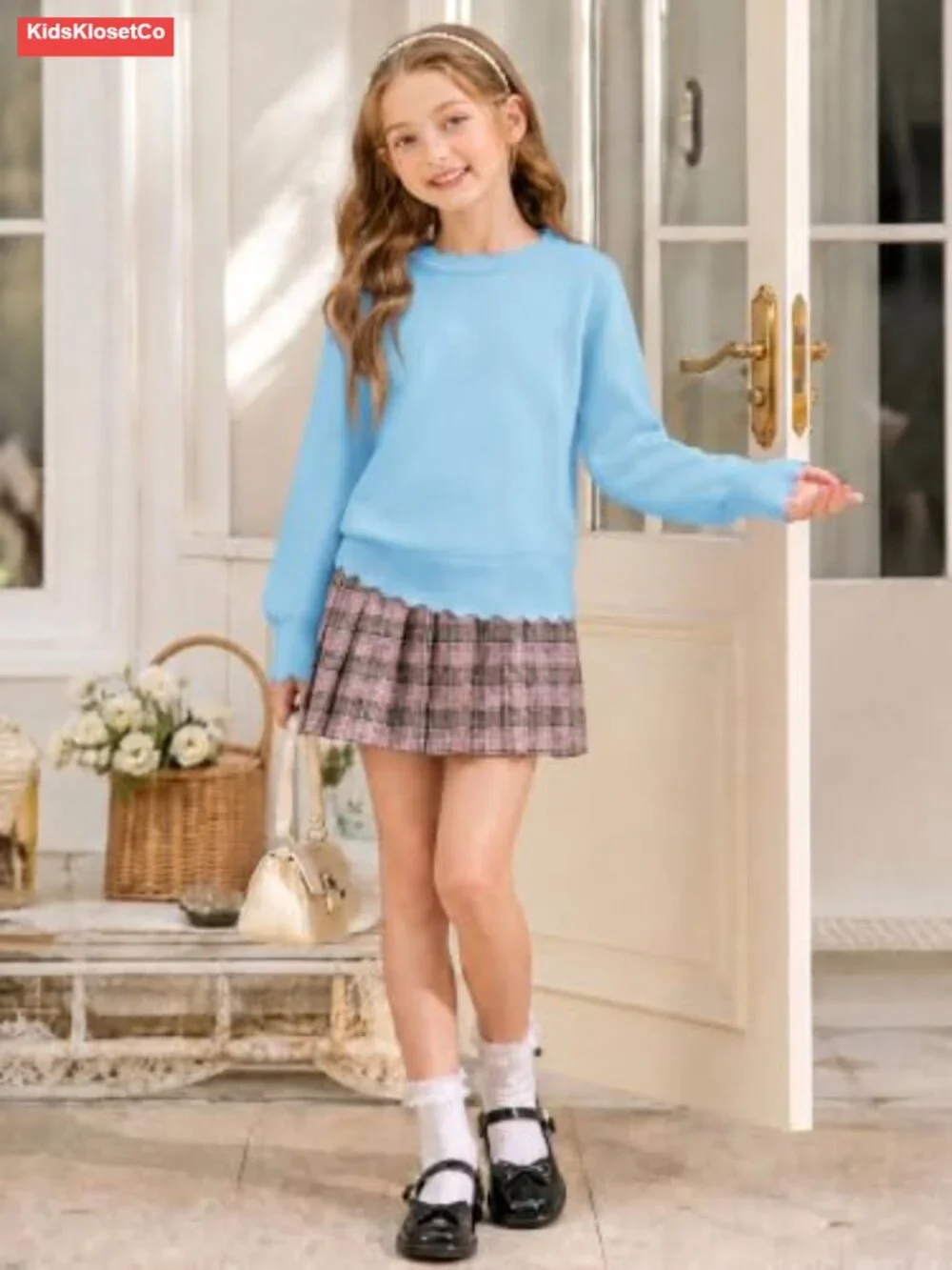 Girls Crewneck Sweater Long Sleeve Scallop Trim Fall Knit Pullover